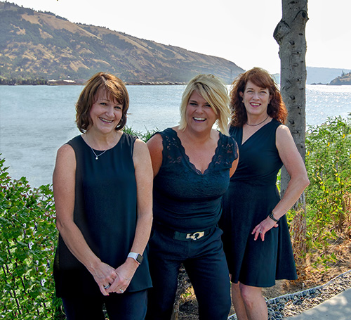 staff_by_water500x455 Meet our experienced team